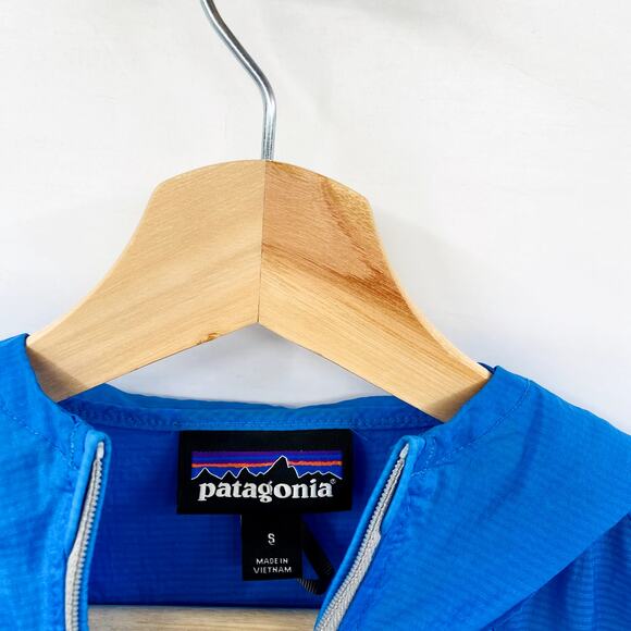 Patagonia Royal blue Shell lightweight Jacket - Picture 3 of 4